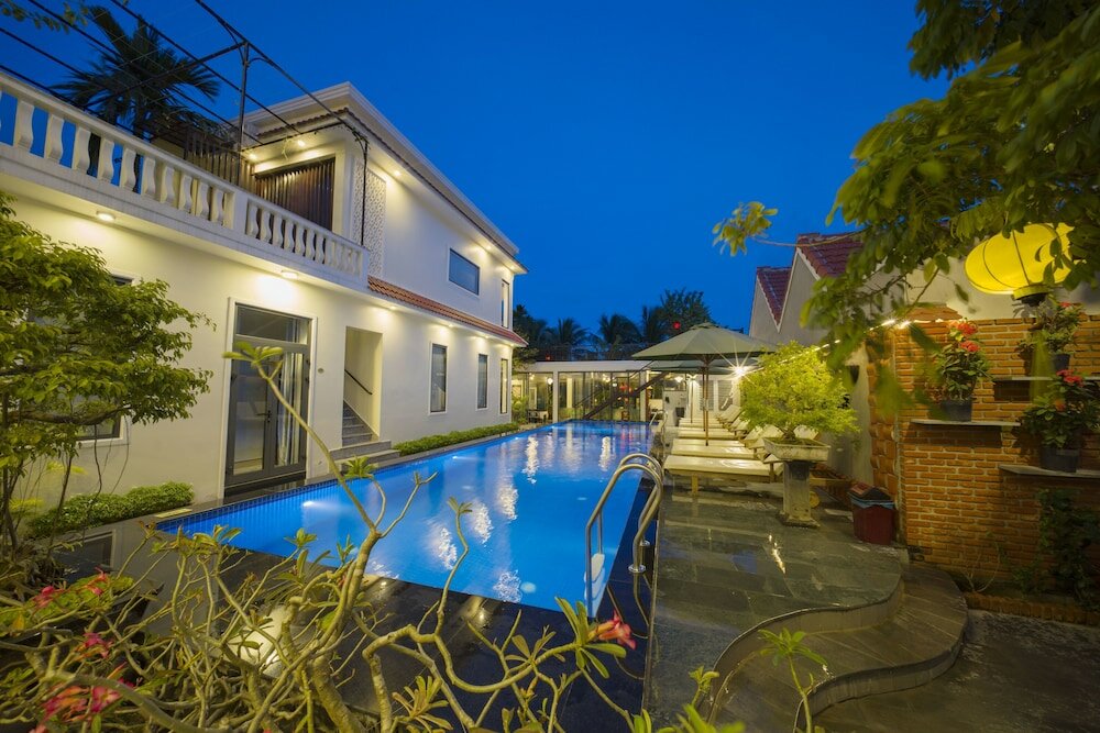 Фото River Waves Villa