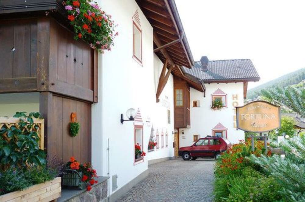 Фото Hotel Fortuna