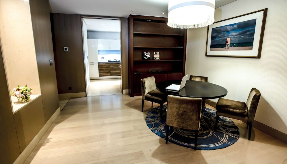 Фото Apartments by Fairmont Baku Flame Towers