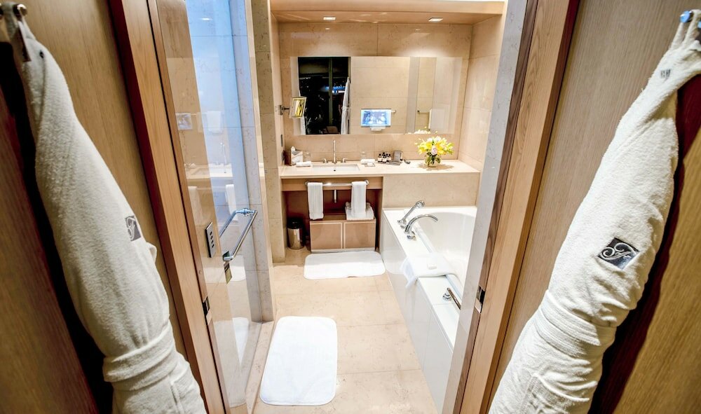 Фото Apartments by Fairmont Baku Flame Towers