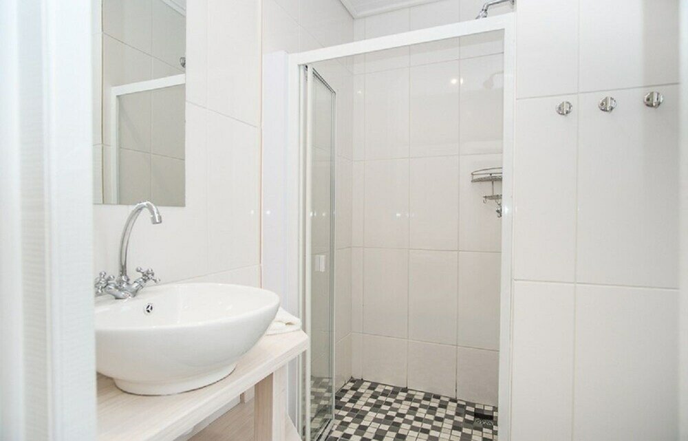 Фото Fork West Apartments - Ground Floor 4