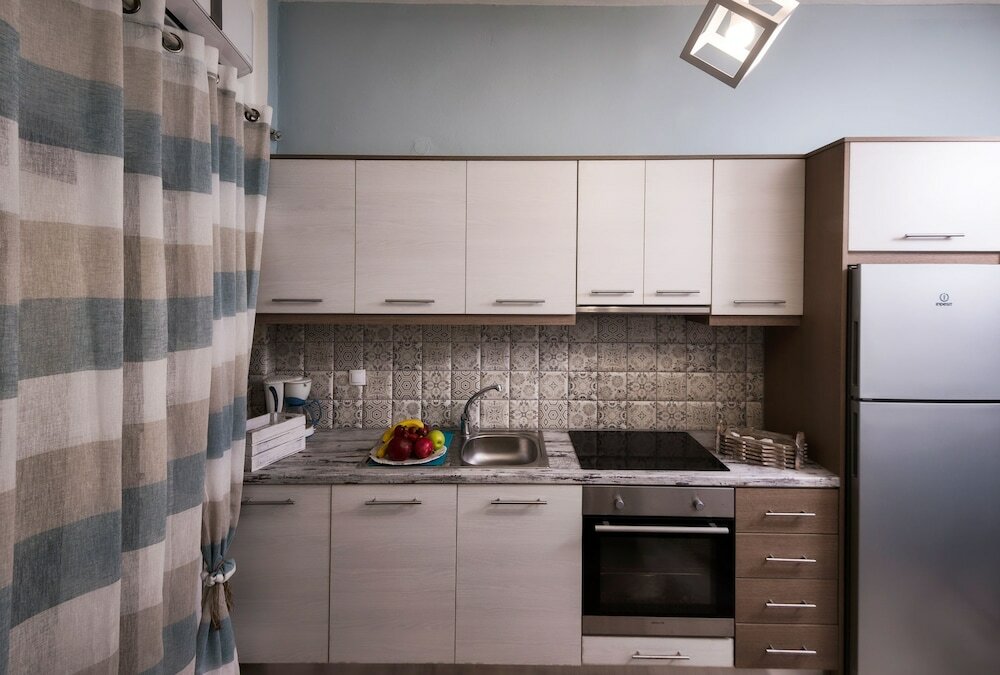 Фото Kalyves Sea View Maisonette