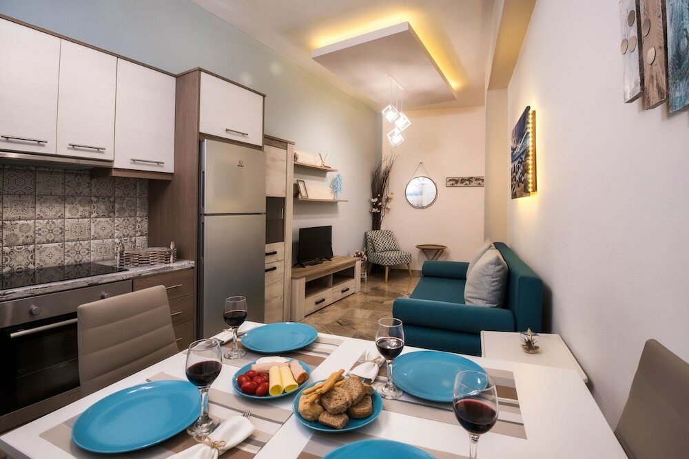 Фото Kalyves Sea View Maisonette