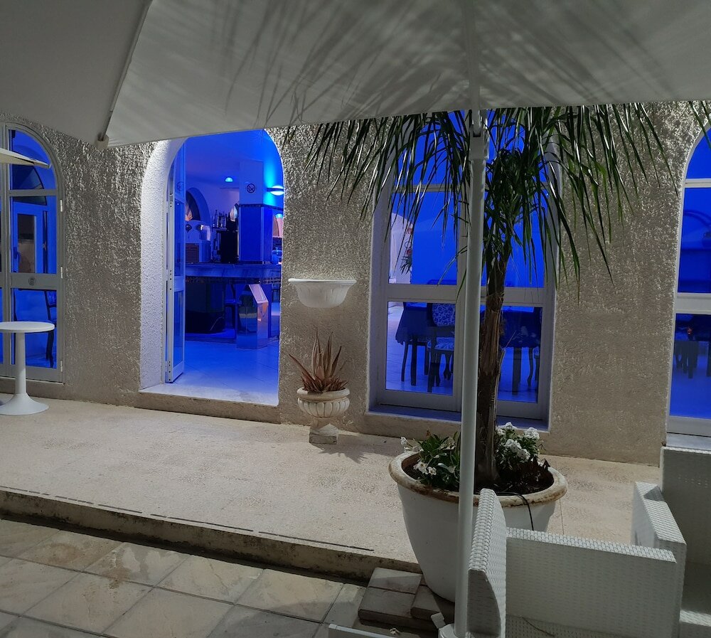 Фото Hotel Caraibisiaco sul Mare