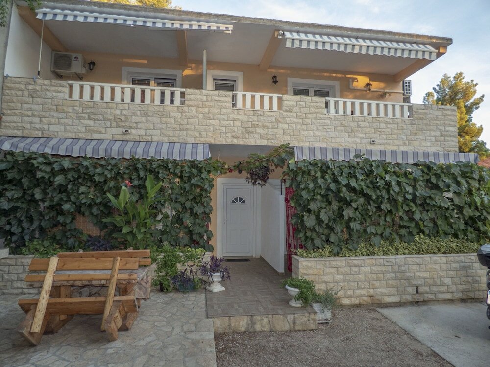 Фото Apartments Plaza