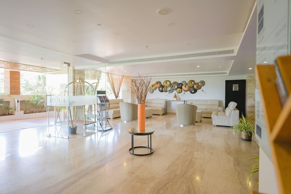 Фото The Phlox Hubballi