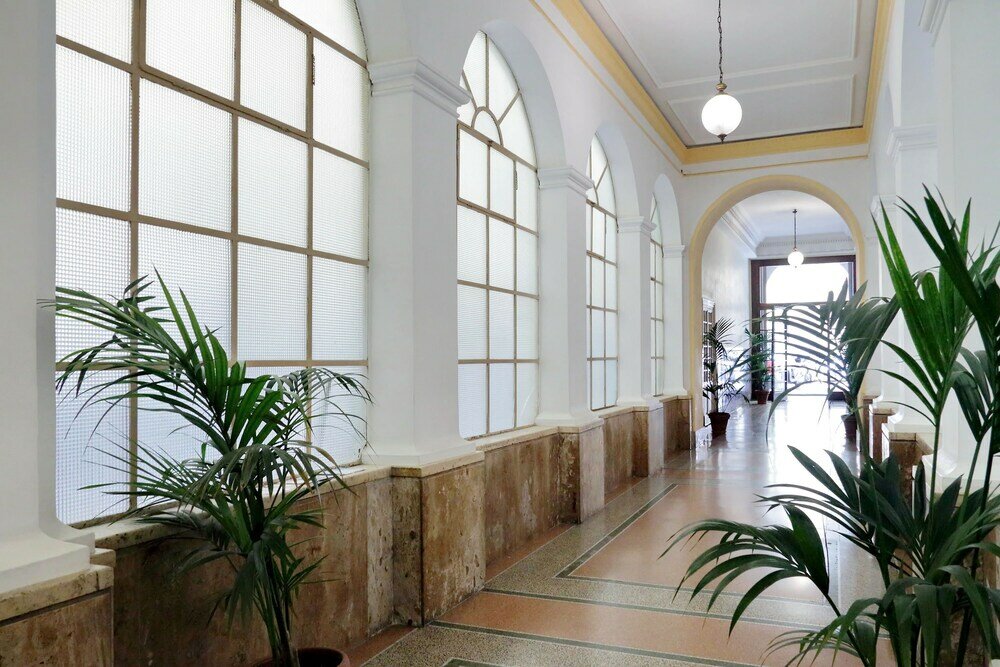 Фото Trevi Diamond Luxury Suite & Jacuzzi