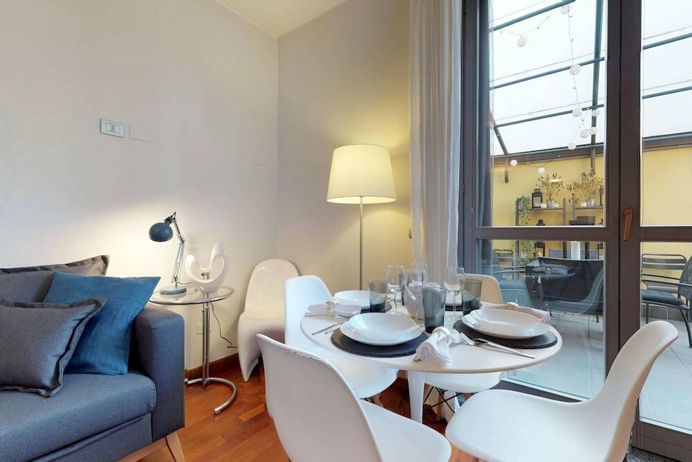 Фото Luxury 3 Bedrooms Near Duomo