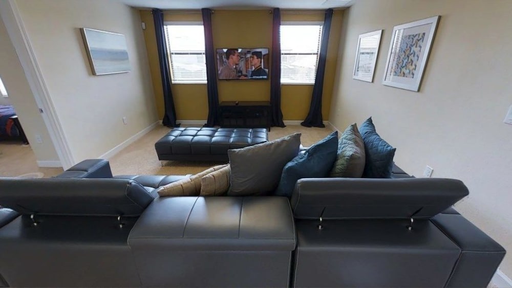 Фото Aco240235 - Champions Gate Resort - 6 Bed 6 Baths Hotel