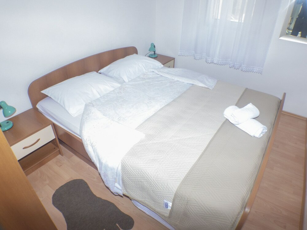 Фото Apartments Plaza