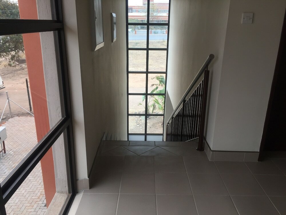 Фото Cycad Palm Hotel