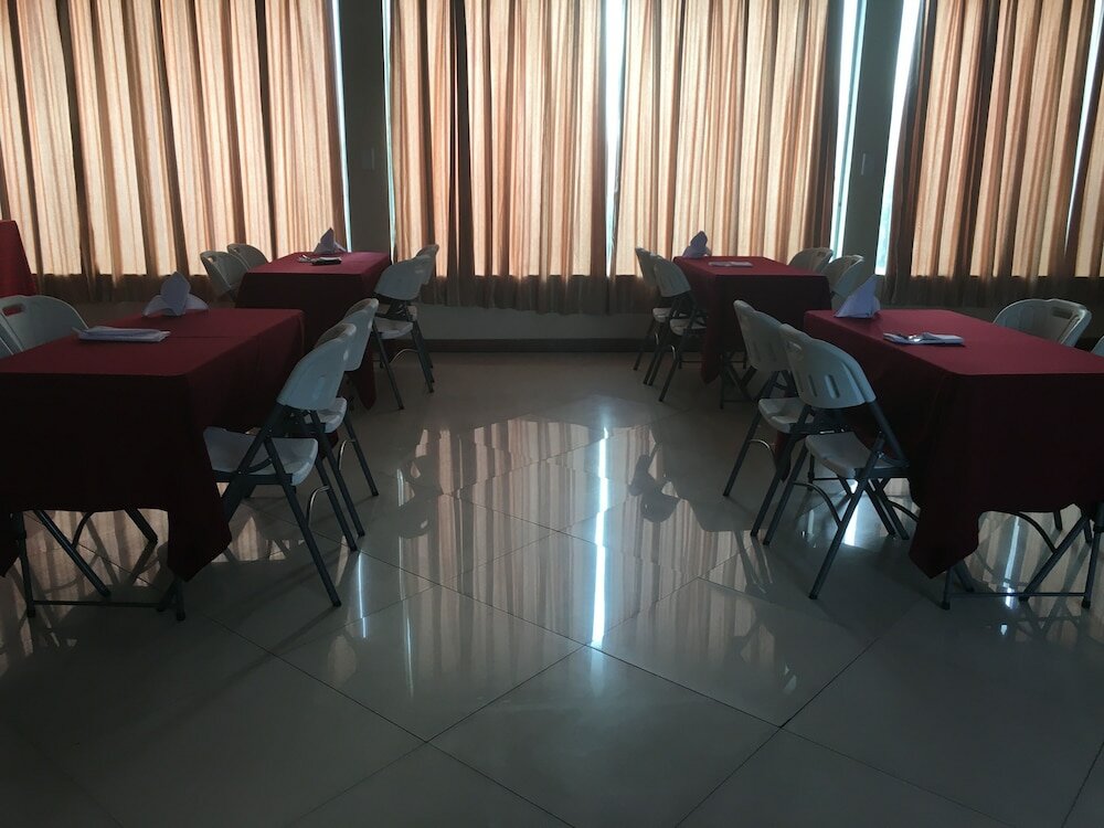 Фото Zanzibar Paradise International Hotel