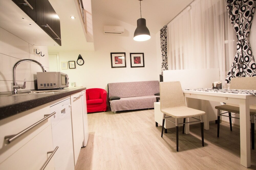 Фото Downtown Apartments Pula