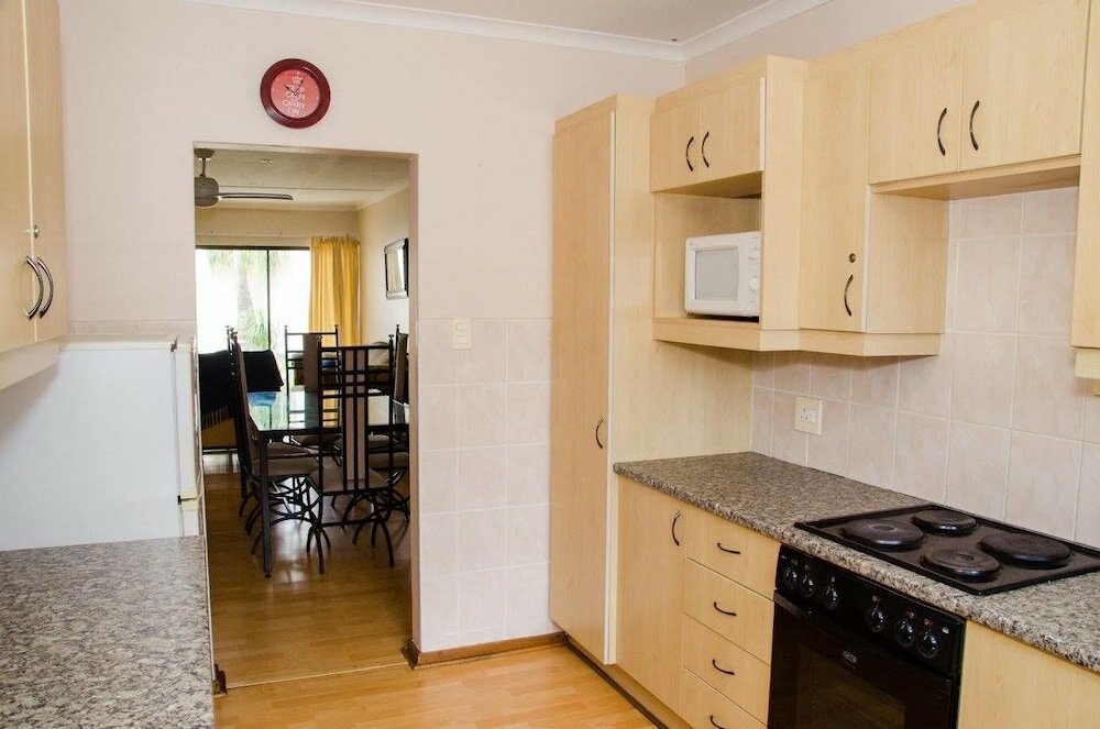 Фото Goulden Street Guest House