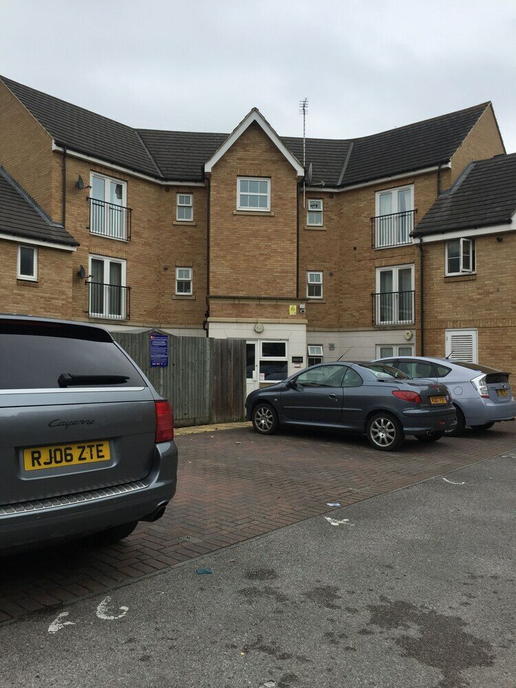 Фото Superior 2 bedroom Apartments