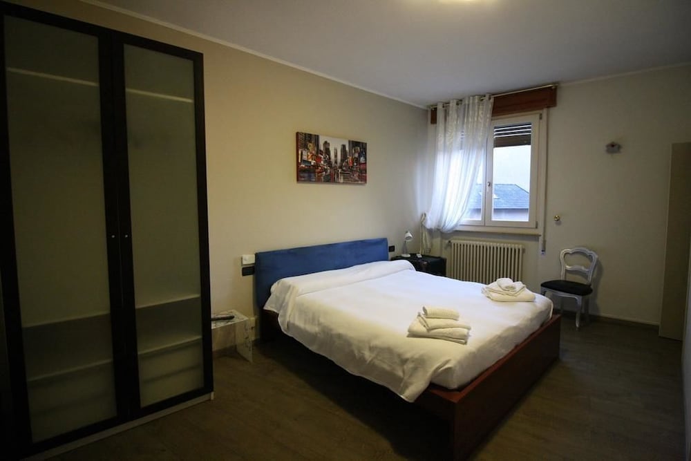 Фото Albergo Ristorante la Bussola