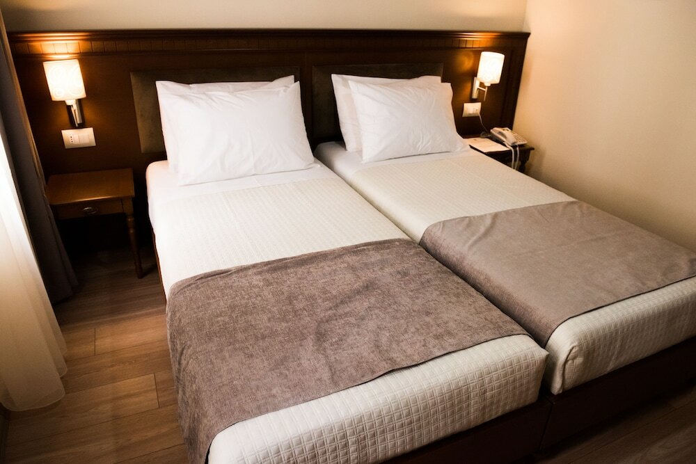 Фото Отель Argjiro