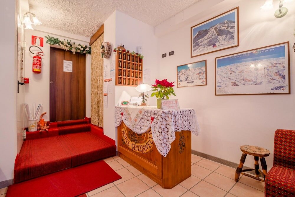 Фото Albergo Genzianella