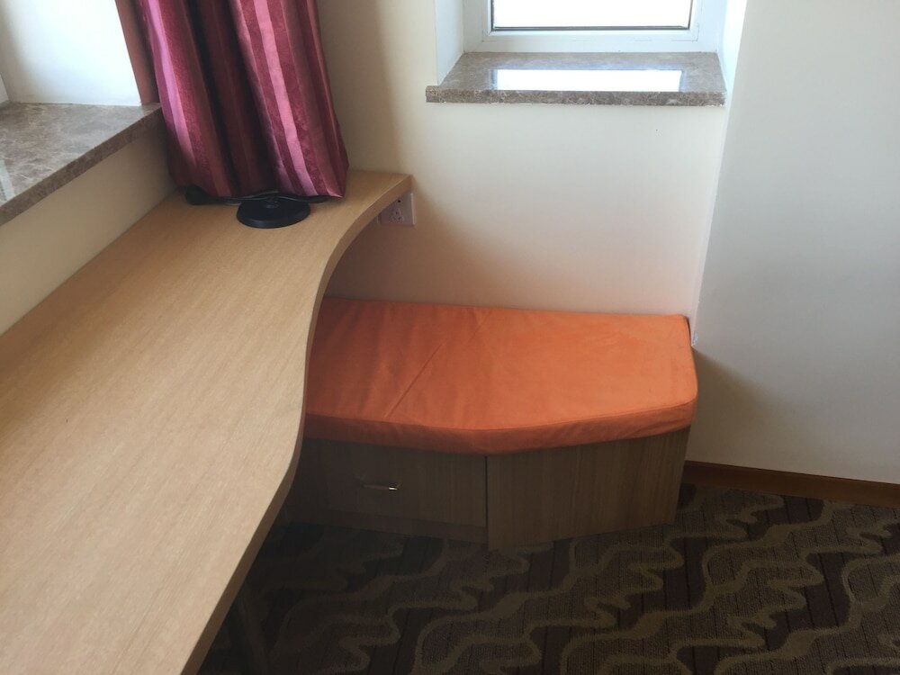 Фото Отель Очир титэм (Бриллиантовая корона)