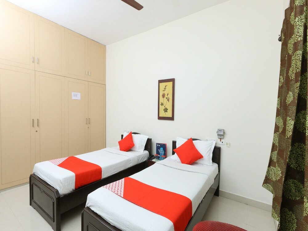 Фото Oyo 20013 SilverKey Omr