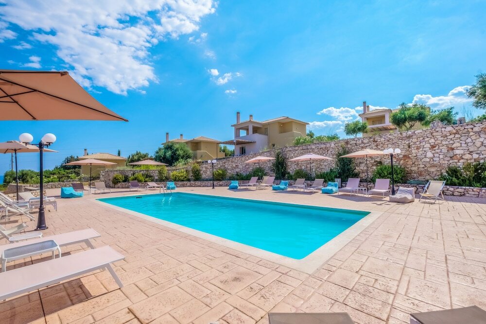 Фото Hilltop Residences