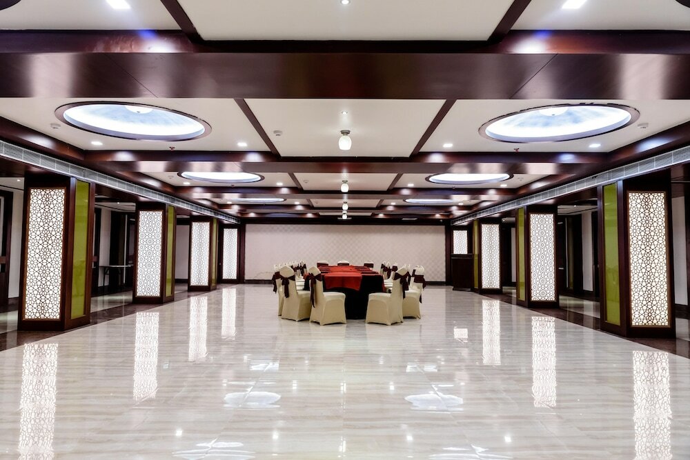 Фото Konark Grand Hotel