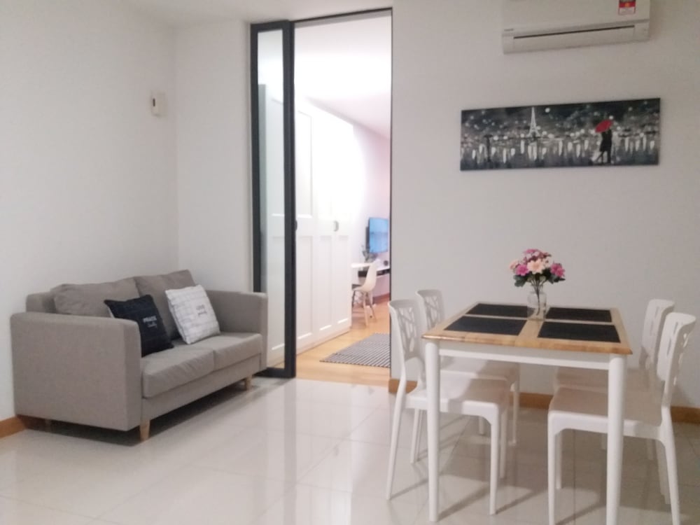 Фото Kl Gateway Luxury Apartment