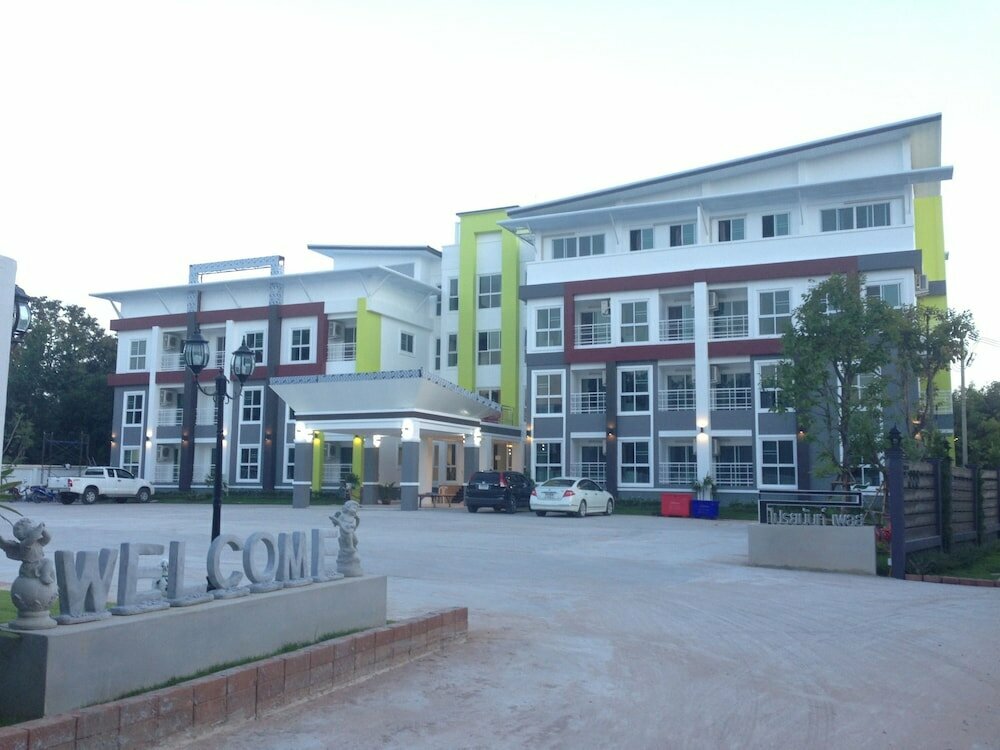 Hotel Praiyanan Place Hotel, Earth, photo