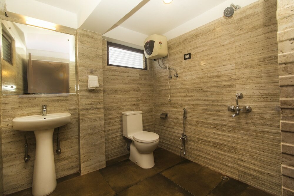 Фото Oyo 12997 The Rope