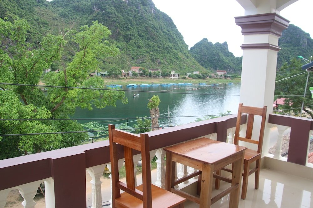 Фото Son Doong Riverside Homestay