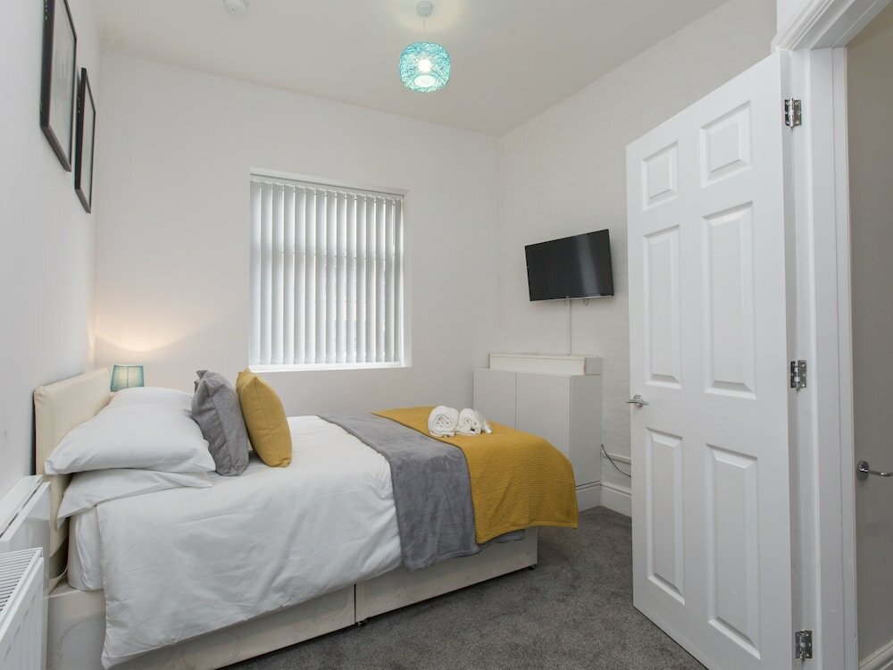 Фото Townhouse Plus @ 40 West St