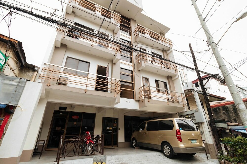 Фото RedDoorz near Little Tokyo Makati