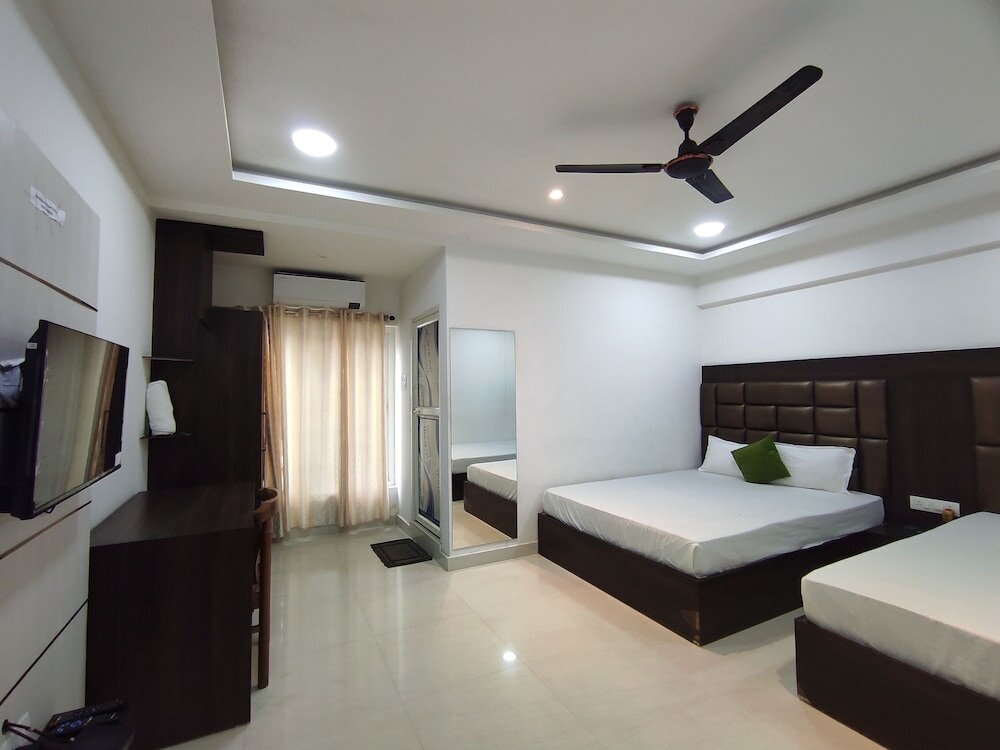 Фото Indira Lodge