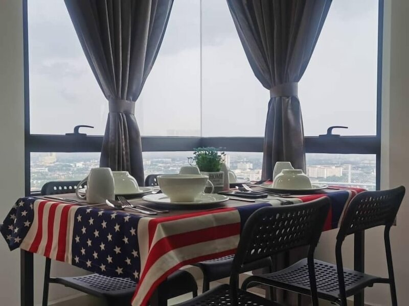 Гостиница Woodsbury Suite by Homez Suite