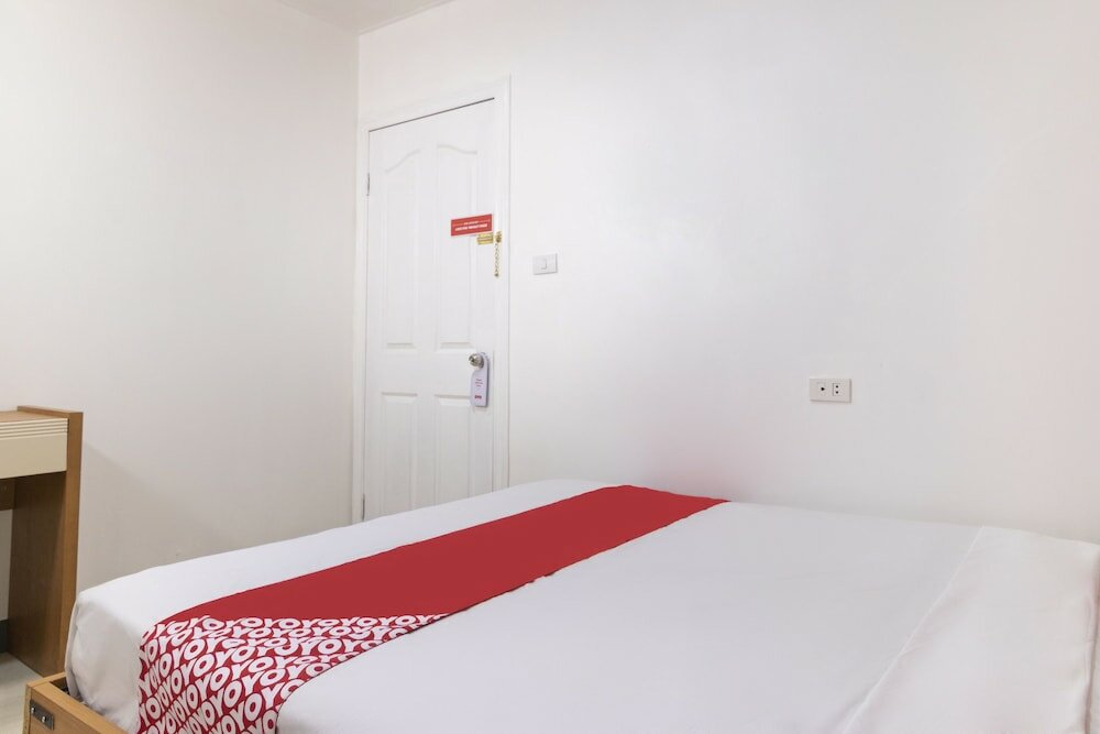 Фото Oyo 416 Lucky Hotel