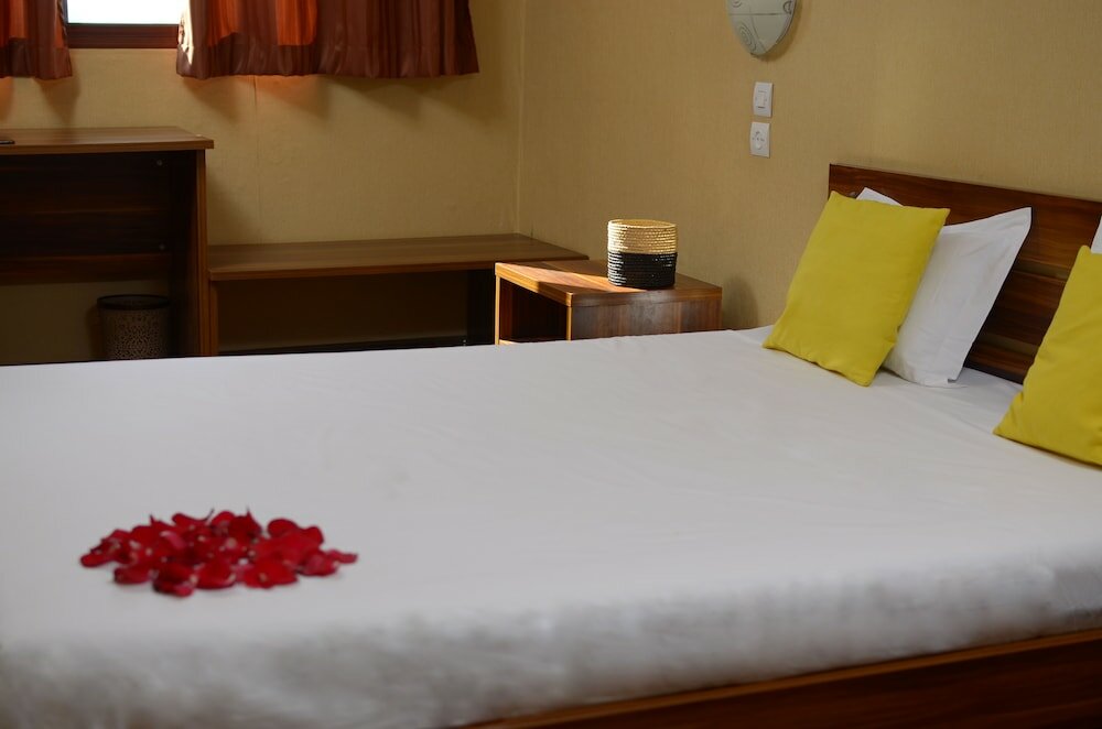 Фото Hotel Le Pousse Pousse