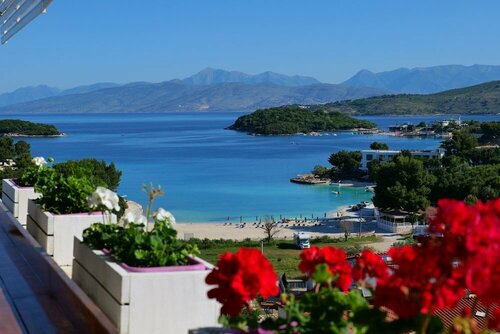 Гостиница Hotel Mira Mare в Ксамиле
