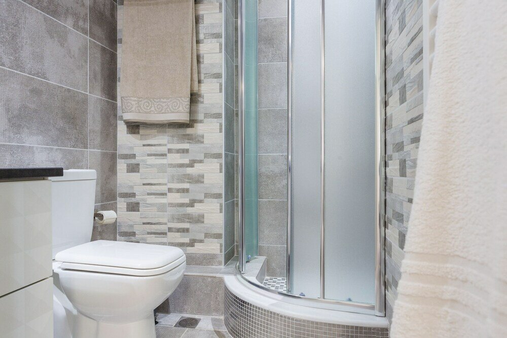 Фото Newly Renovated Stylish Urban Flat