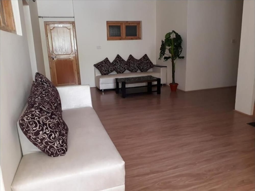 Фото Tih Ladakh Orchard House