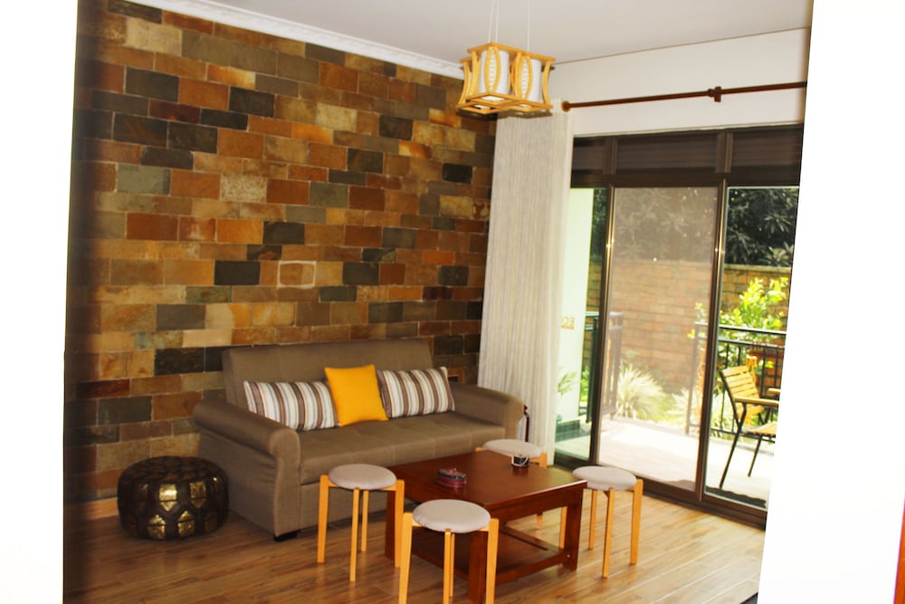 Фото Ecoair Apartment Hotel