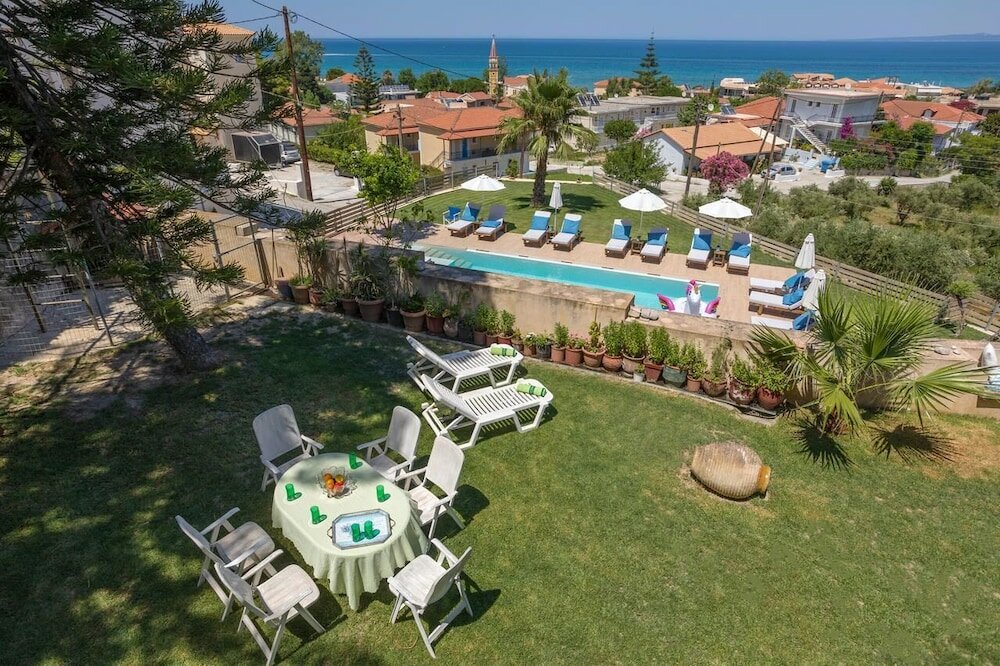 Фото Vallia's Apartments