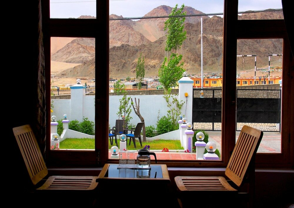 Фото Hotel Jeevanam Villa