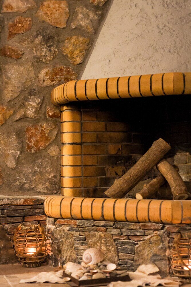 Фото Spacious home with garden in Marathonas