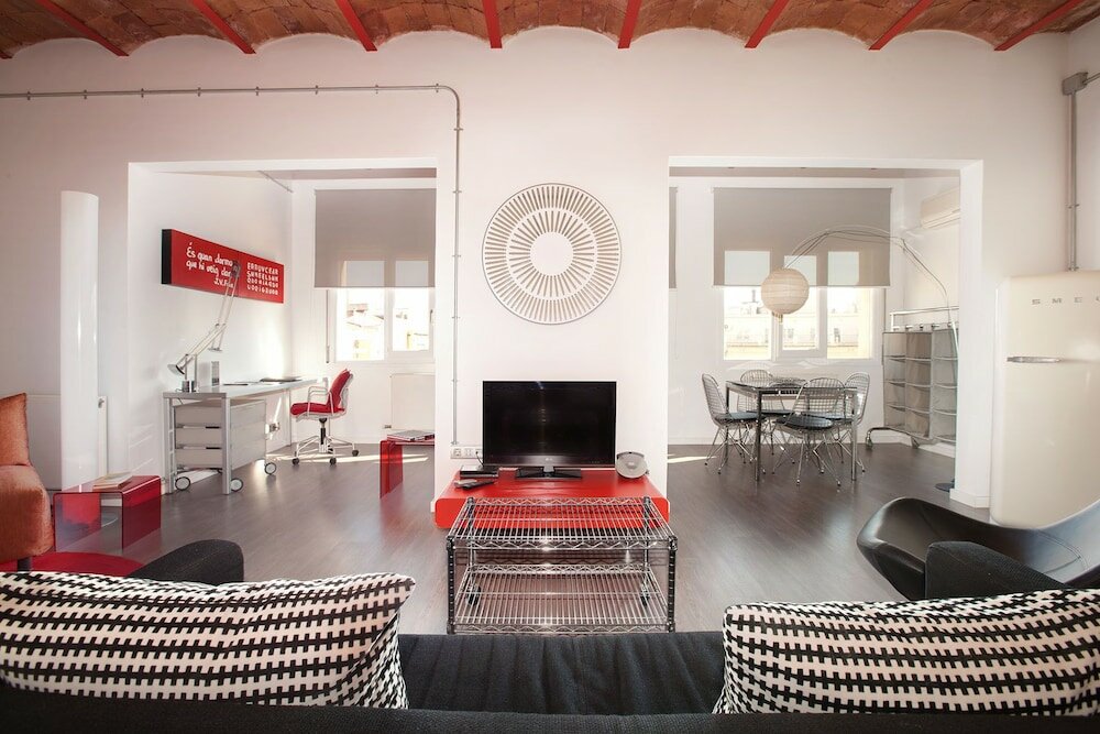 Фото Enjoybcn Coliseum Apartments