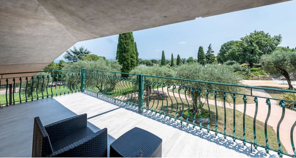 Фото Desenzano Boutique Resort