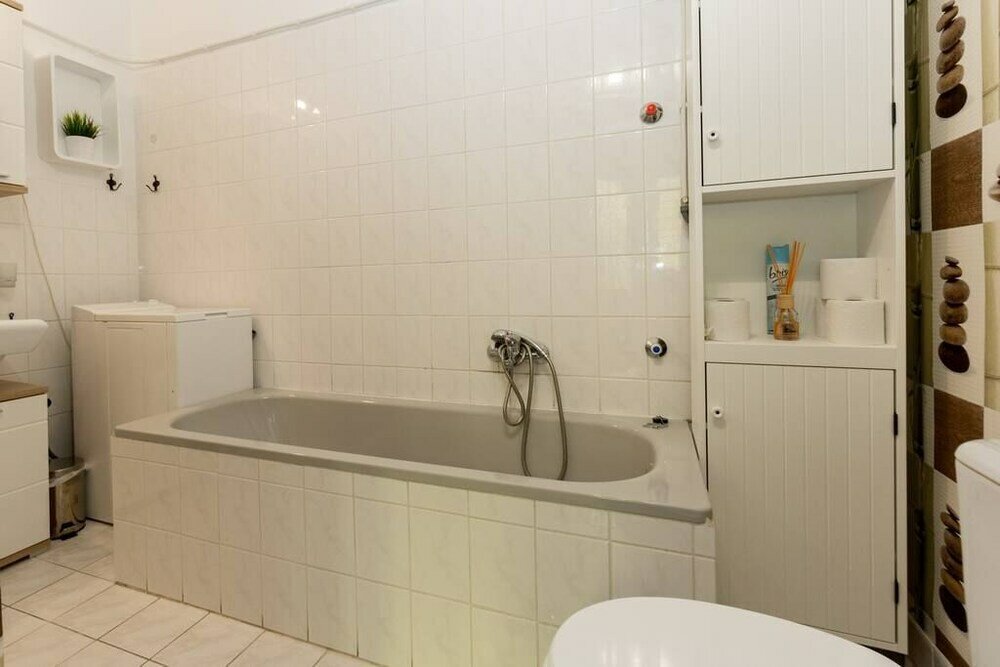 Фото Hunyadi 3 Apartment