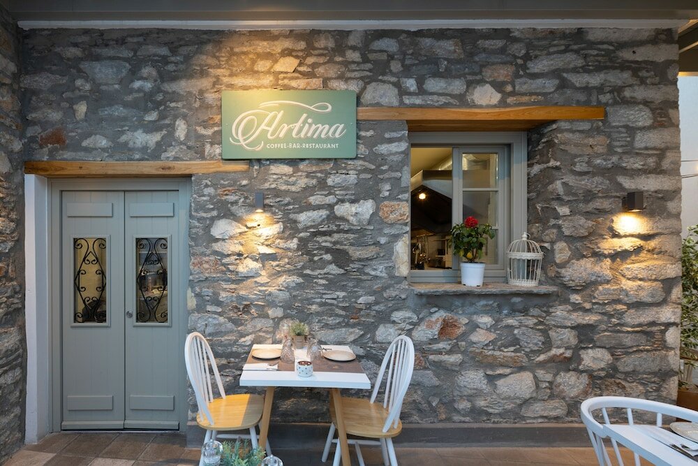 Фото L Anima Boutique Suites