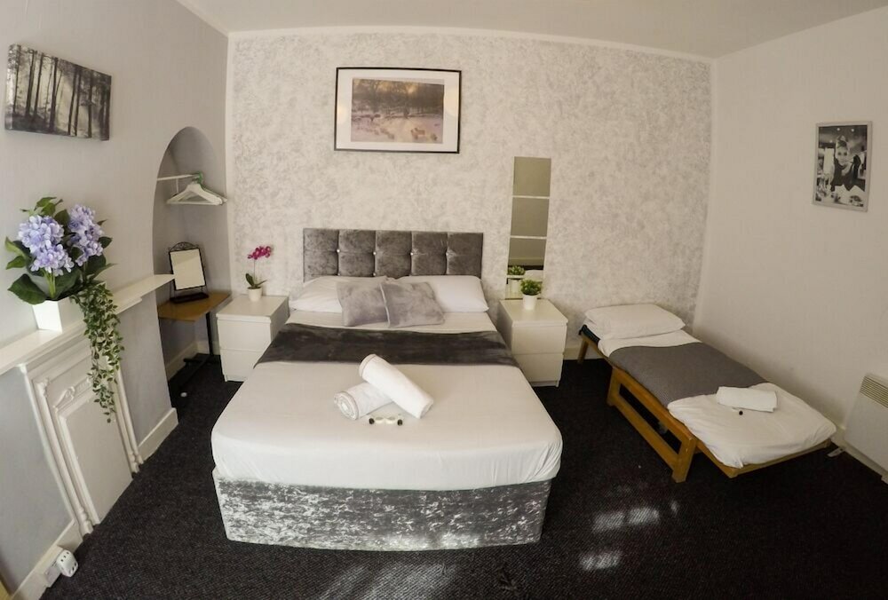 Фото Park End Rooms