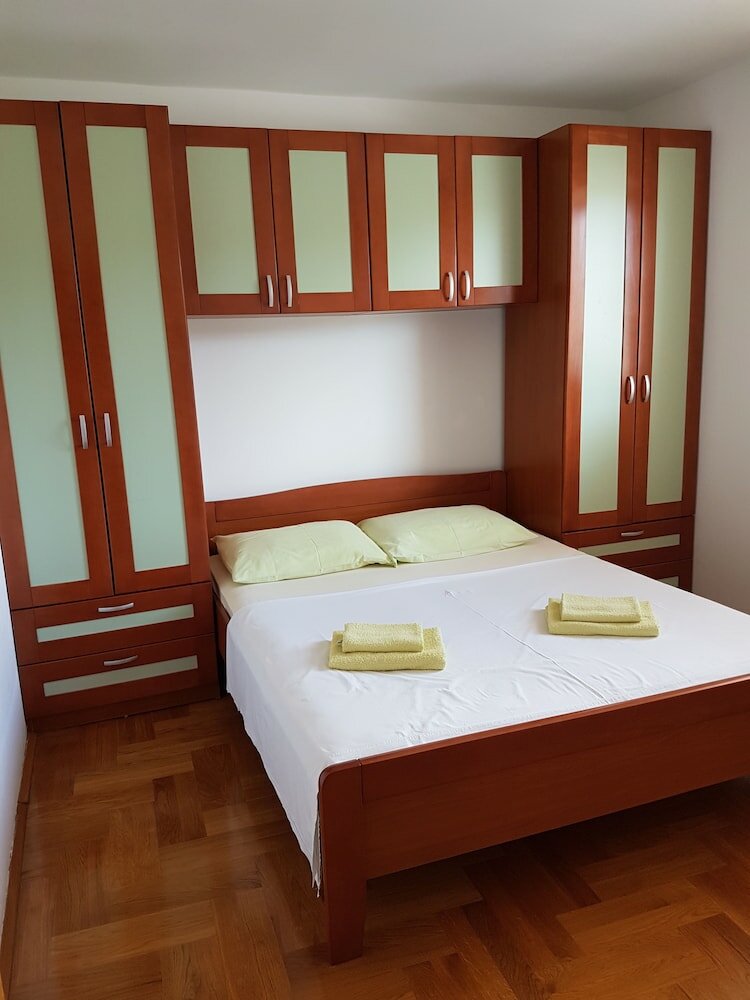 Фото Apartments Bogović