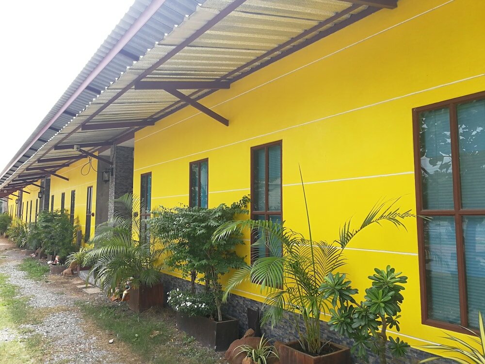 Фото Baan Pak Parichat-Sarun